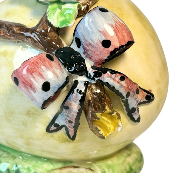 Italian handcrafted porcelain bird miniature planter. Charming cottage decor. - Picture 9 of 9